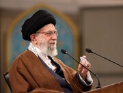 رهبر انقلاب: ایرانی با غیرت به آمریکا باج نمی‌دهد