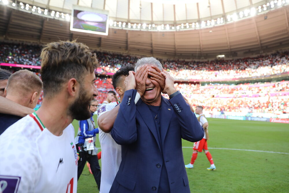 عکس | گلزن ایران چشم های کی روش را ناگهان بست | تصویری جالب از شادی بازیکن ملی پوش