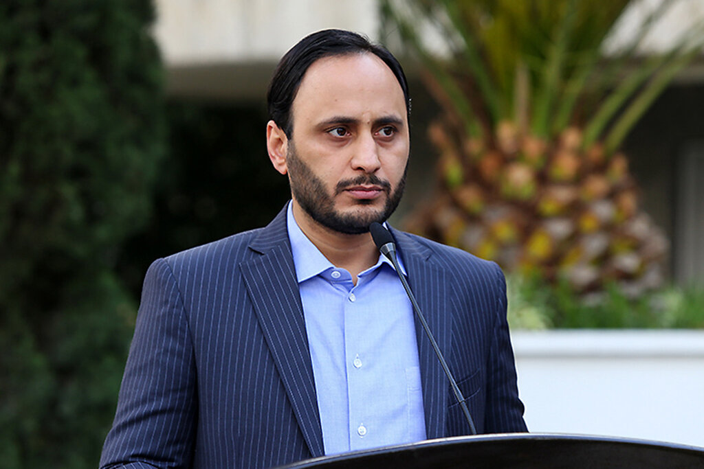 بهادری جهرمی