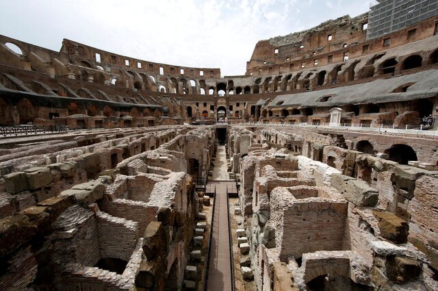 رومیان باستان در این مکان چه تنقلاتی می‌خوردند؟