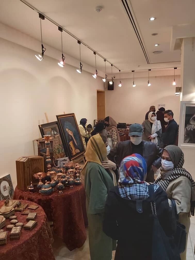 گام بزرگ هنرجو برای هنرمندان | فروش دستساختههای بانوان سرپرست خانوار در ایتالیا و امارات