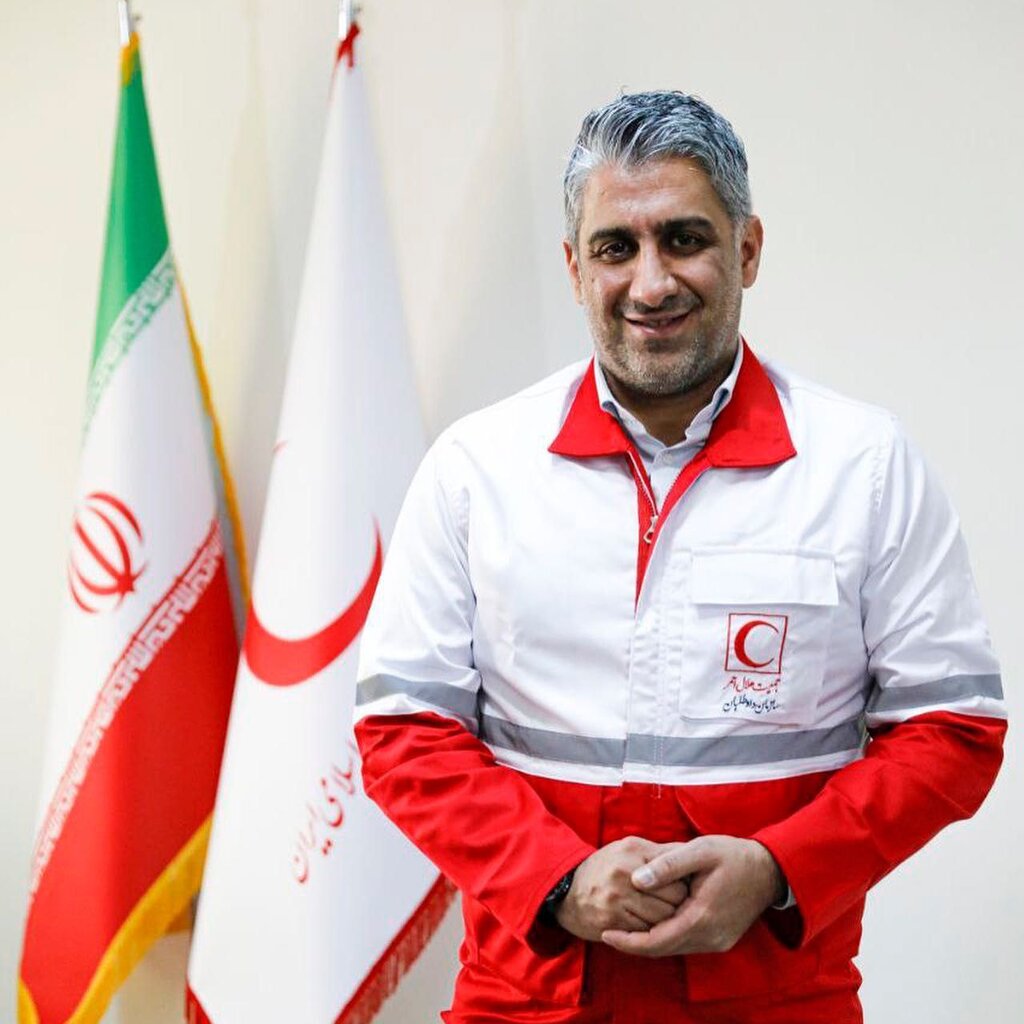 فرزاد مجیدی به عضویت هلالاحمر درآمد