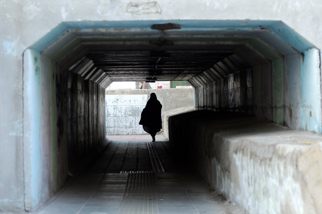 همسایهها پس از ۸۰سال دوری بههم میرسند!