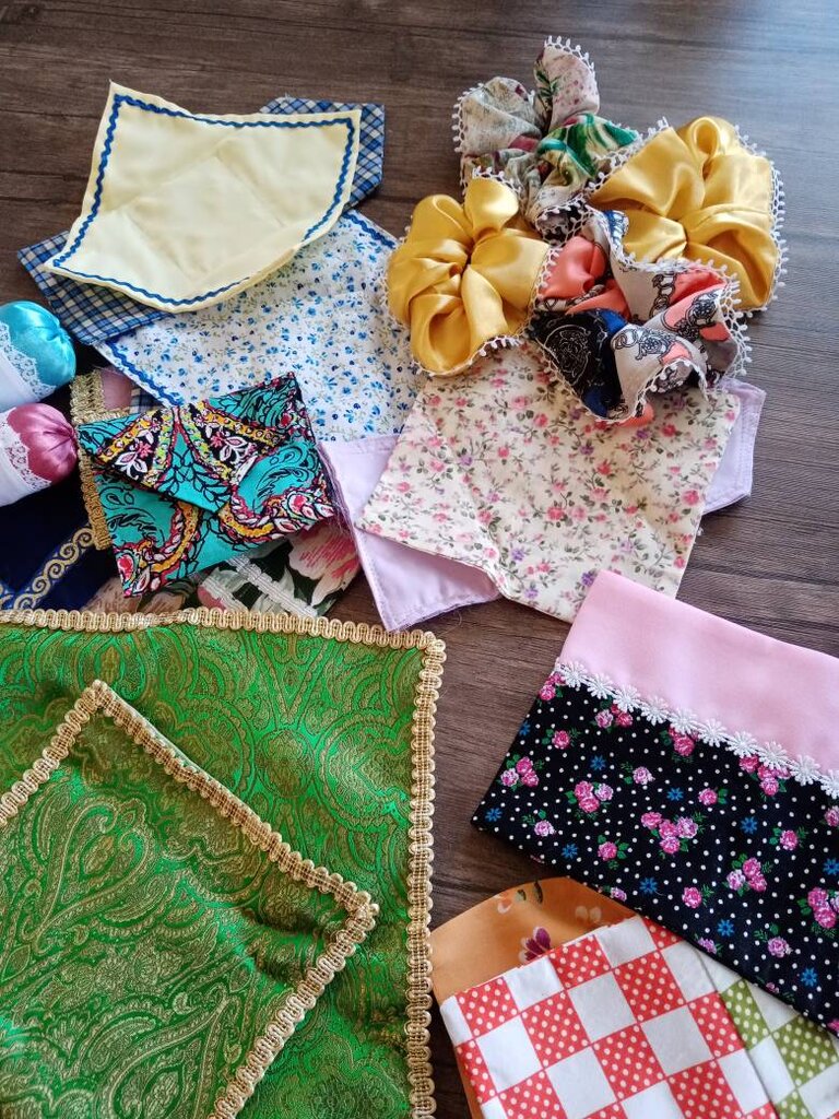 این بانوی خیر هوای شهر را دارد | هیچ چیز دور ریختنی نیست