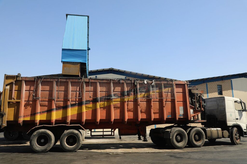 ایستگاه پسماند با مشکلات تفکیکنشده زیستمحیطی | روزانه ۷۰۰تن زباله در اینجا تخلیه میشود