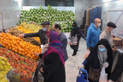 آخرین قیمت ها در بازار میوه | جدیدترین قیمت موز، انار، پرتقال، کیوی و سیب را ببینید