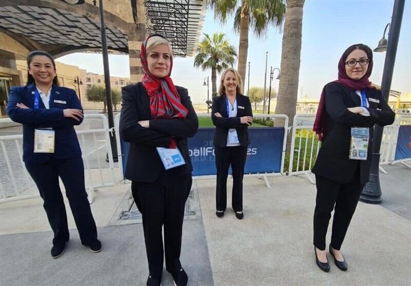 عکس ا یک زن ایرانی ؛هماهنگ کننده پزشکی دیدار ایران و امریکا