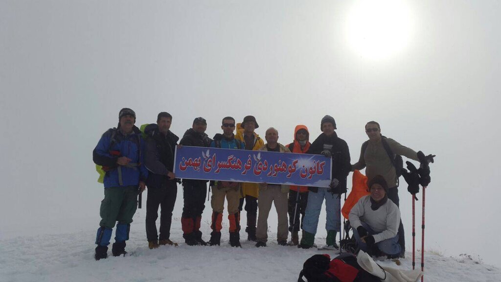 صعود به قلههای لنین، کلیمانجار و نپال از منطقهای با ۱۲۰ قهوهخانه | یورش به اوج آسمان از جنوب شهر تهران