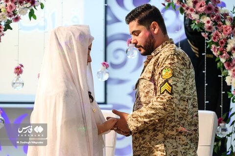 جشن ازدواج ۲۵۴ سرباز وظیفه