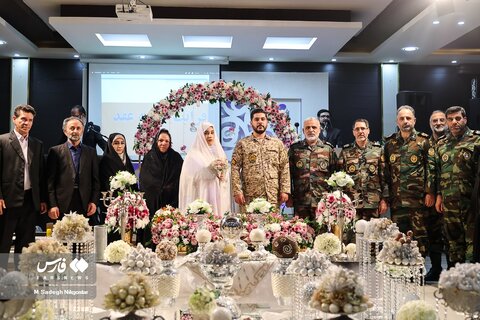 جشن ازدواج ۲۵۴ سرباز وظیفه