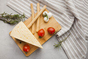 کاهش خطر آلزایمر با این نوع پنیر ؛ خواص باورنکردنی پنیر را بشناسید | ۶ نکته مهم درباره پنیر که بهتر است بدانید