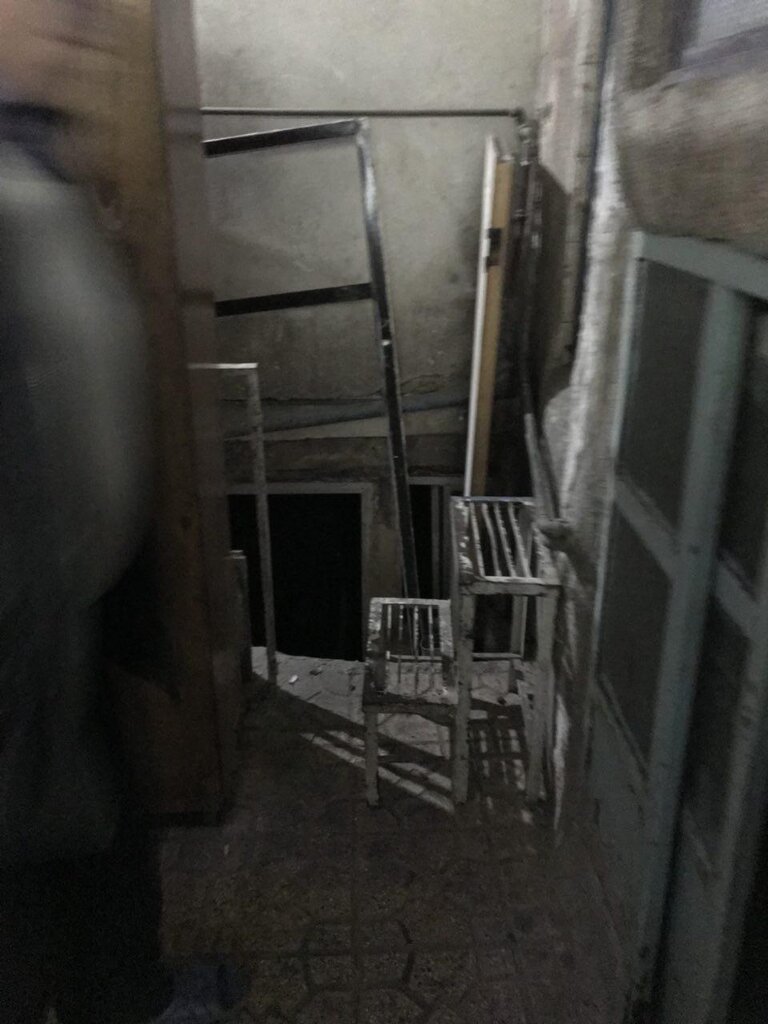 محله‌ای در جنوب تهران؛ موقوفه یک بیمارستان | زندگی زیر سقف‌های لرزان | باید تسویه کنند تا جواز ساخت‌وساز بگیرند!