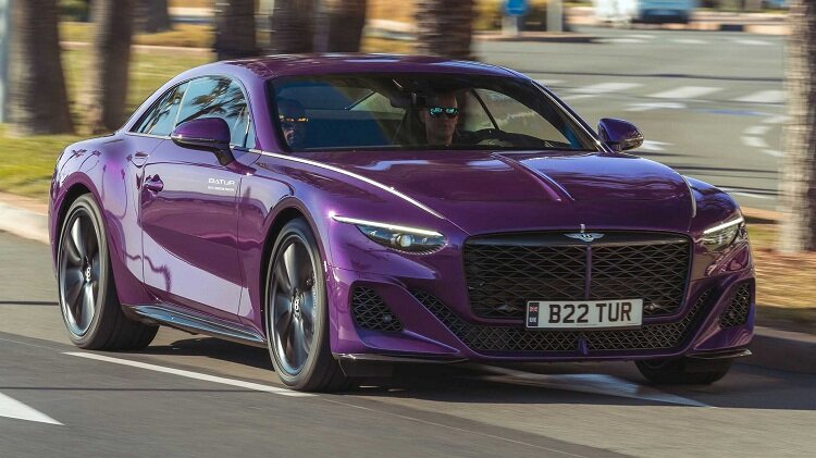 تصاویری از بنتلی بنفش که در حال آزمایش نهایی است | خودرویی لوکس به ارزش ۷۳ میلیارد تومان