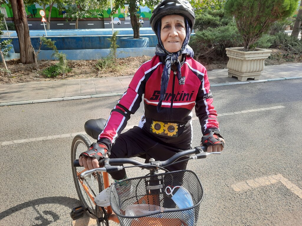 سه‌شنبه‌های بانشاط در بریانک | دورهمی بانوان دوچرخه‌سوار در بوستان ترافیک