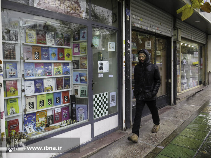 بازار سرد کتاب فروشیها در زمستان ۱۴۰۱