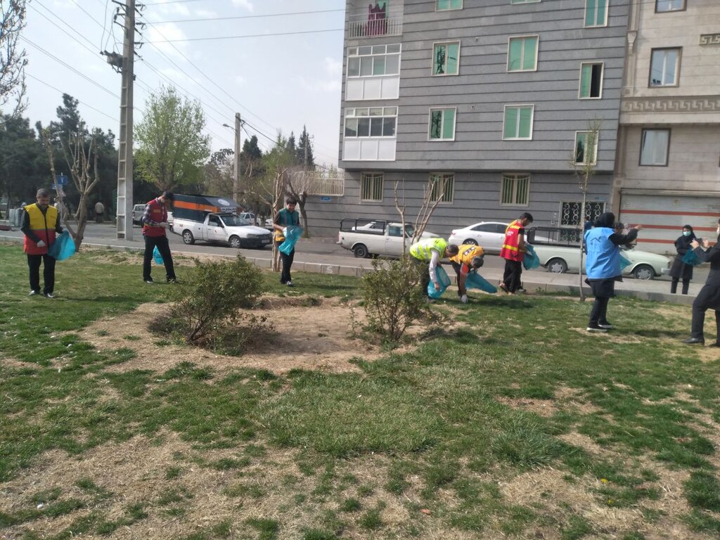 روایتی از دلدادگی به طبیعت در خانههای محیطزیست منطقه ۱۹ | از آرایشگری کوچهها تا ساخت جای دانه برای پرندگان