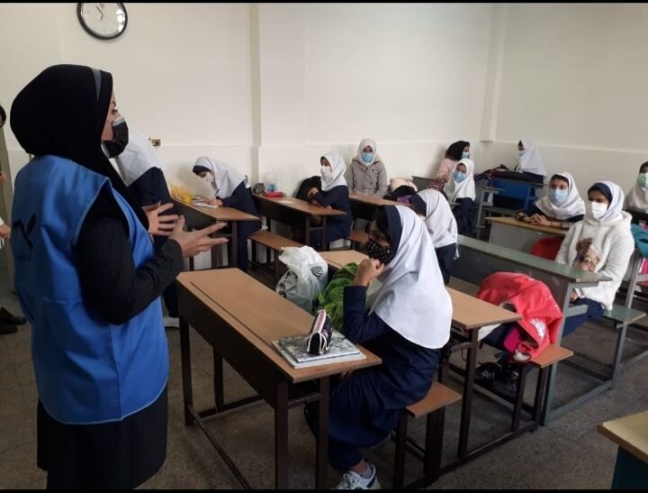 روایتی از دلدادگی به طبیعت در خانههای محیطزیست منطقه ۱۹ | از آرایشگری کوچهها تا ساخت جای دانه برای پرندگان