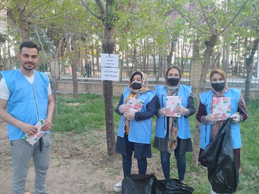 روایتی از دلدادگی به طبیعت در خانههای محیطزیست منطقه ۱۹ | از آرایشگری کوچهها تا ساخت جای دانه برای پرندگان