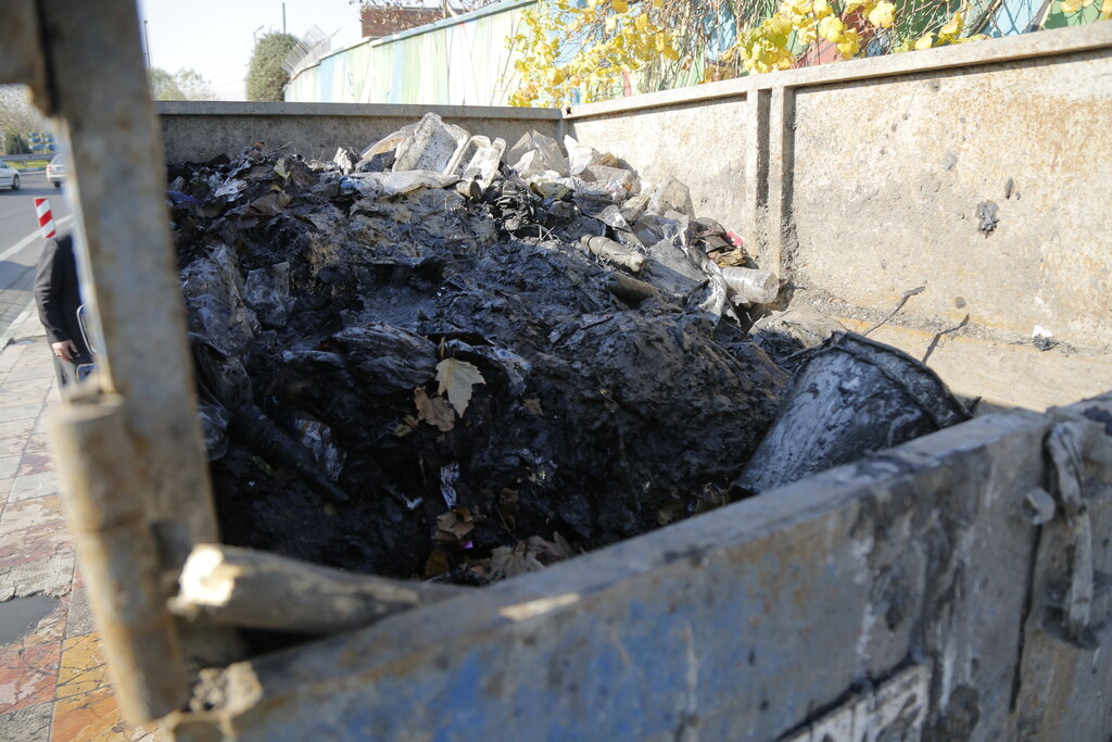 برداشت ۲۲ تن لجن از جویهای غرب تهران