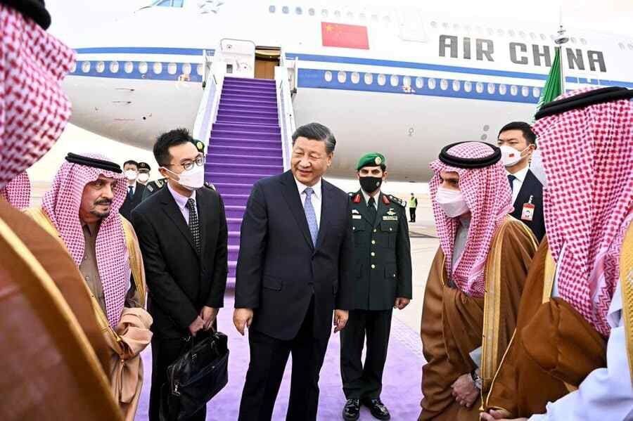 عکس| رئیس جمهوری چین وارد عربستان شد