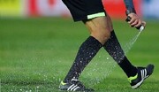 اتفاق عجیب در فوتبال ایران؛ یک نفر خودش را داور جا زد | نیمه تمام ماندن بازی بعد از کتک زدن داور