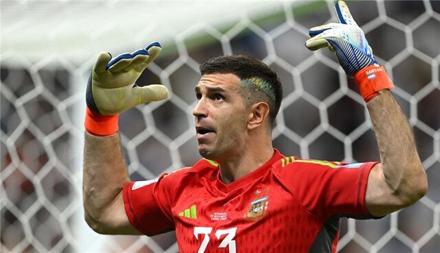 حمله به داور ایران و آمریکا در جام جهانی | او واقعا دیوانه و بدترین بوده است!