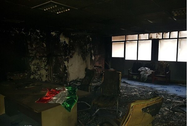 آتش سوزی دفتر بسیج دانشگاه صنعتی شریف