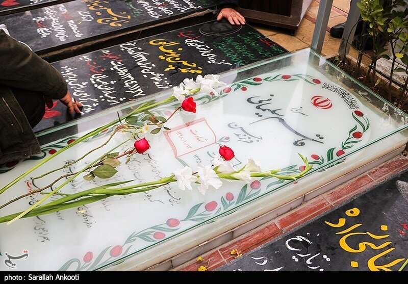 تصاویر ا بزرگداشت سردار سلیمانی با شعار«جان فدا»