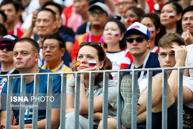 ساخت برنامه فوتبالی توسط یک زن | ویژه برنامه جام جهانی ۲۰۲۲ قطر در شبکه نسیم را این خانم ساخته است