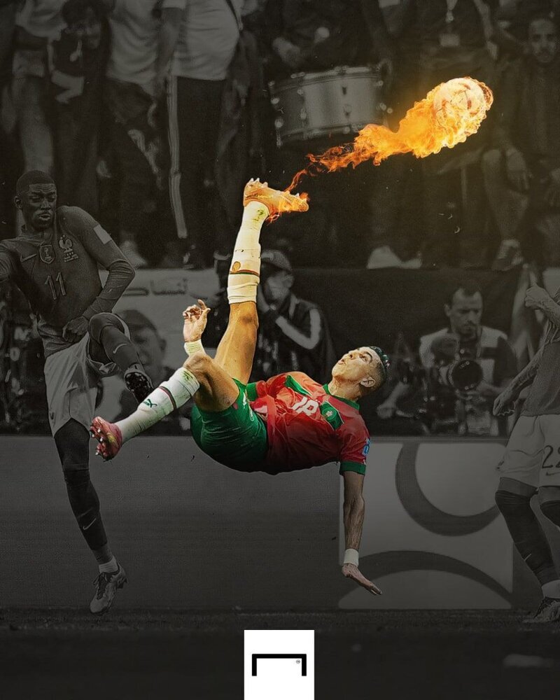 عکس | فرانسه و مراکش وسط بازی نیمه نهایی جام جهانی کارتون شد! | حرکت یک بازیکن به سبک سوباسا و کاکرو!