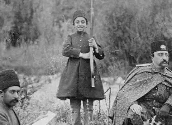 فروش روستایی خوشآبوهوا در پشت دروازه تهران | داماد شاه به جای هزار تومان، ۱۰ تومان داد! | ماجرای تولید اولین شیر پاکتی سهگوش در ایران