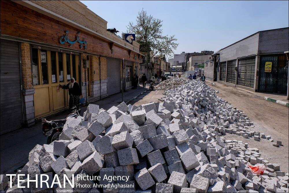 قصه ناتمام پیاده راهها در تهران | سنگفرشهایی که برای خودروها پهن شدند