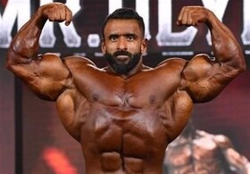 عکس | حمله هادی چوپان به یک مخاطب خاص؛ مورچه‌ها را فیل نکنید!