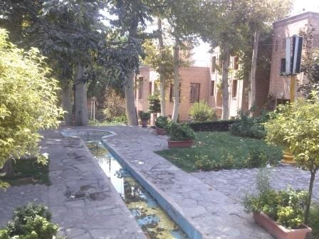 خانهای با نمای کارت پستال اروپایی