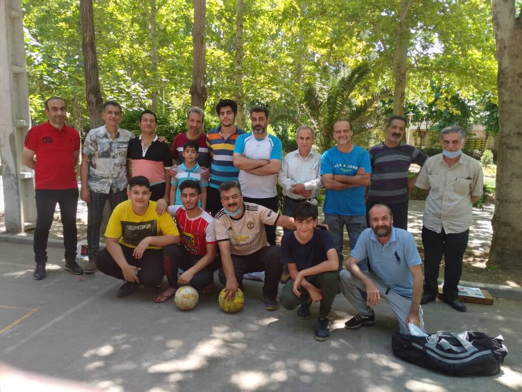 سنت ماندگار بچههای فوتبالی کوچه دلشاد