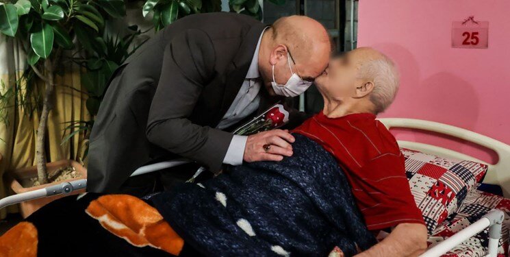 تصاویر | رئیسی و قالیباف شب یلدا کجا رفتند؟