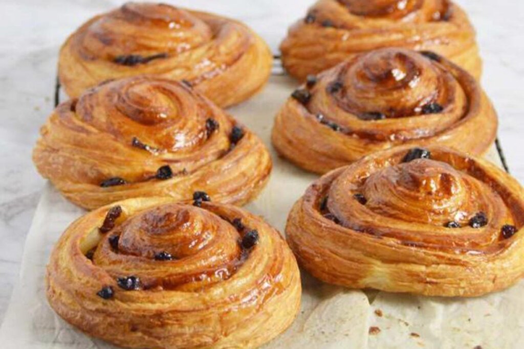 با این روشها قند خونتان را کنترل کنید | اگر زیاد هوس شیرینی میکنید بخوانید؛ روشهایی برای خرید اصولی شیرینی