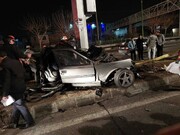 تصویر | تصادف مرگبار در بزرگراه فتح تهران | برخورد شدید با تیر چراغ برق