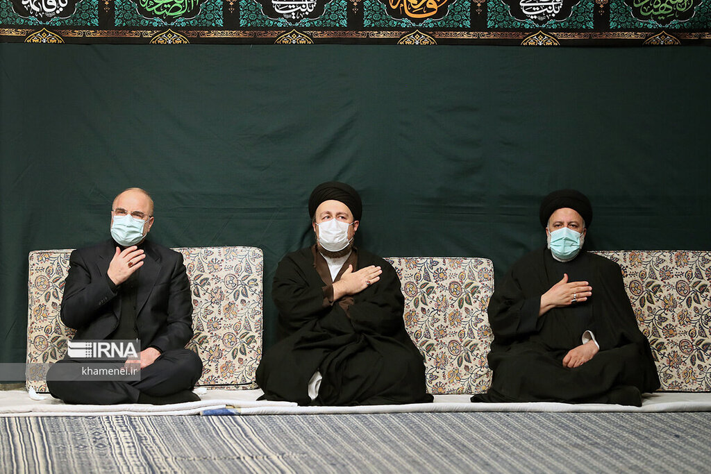 تصاویری از رئیسی و قالیباف تا سیدحسن خمینی ،سردار قاآنی ،حدادعادل و... در مراسم شام غریبان دختر پیامبر