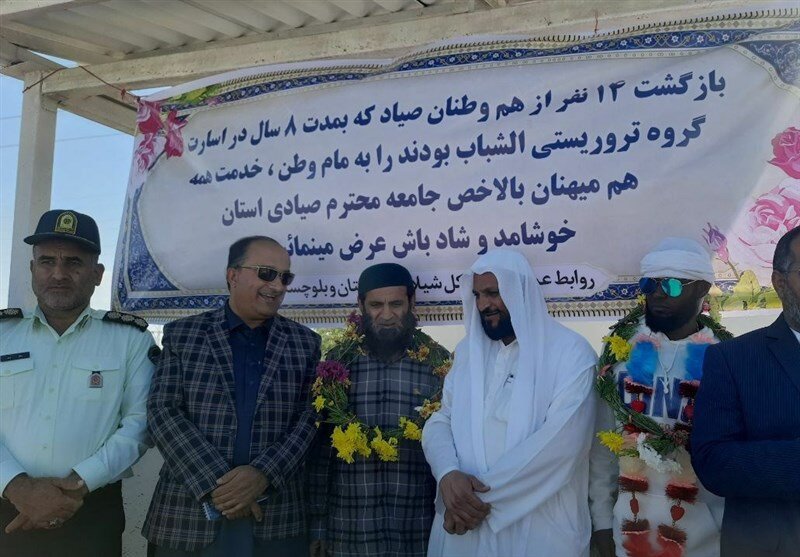 عجیب، سخت و هولناک؛ روایتی از ۸ سال اسارت ۱۴ صیاد | بازجویی دزدان دریایی به زبان فارسی! | جزئیای از زندگی در بند گروگان گیران سومالی تا چگونگی آزادی