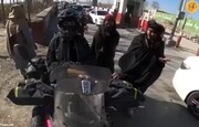 ببینید | واکنش عجیب سربازان طالبان به موتورسواری یک زن!