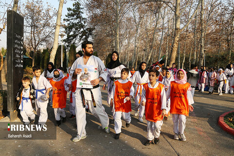 همایش پیاده‌روی خانوادگی ایرانیان در پایتخت