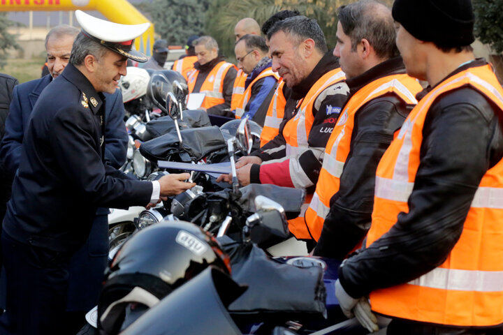 عکس | چند هزار موتورسوار برای حاج قاسم به سمت کرمان حرکت کردند