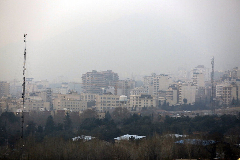 وضعیت قرمز آلودگی هوای تهران / محمد عباس نژاد