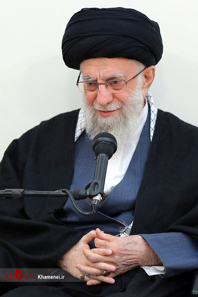 تصاویر ا دیدار رهبر معظم انقلاب با شورای مرکزی اتحادیه انجمنهای اسلامی دانشجویان در اروپا