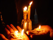 ببینید | عزاداری متفاوت در سالگرد شهادت سردار سلیمانی | شیعیان کشمیر با شمع‌ های روشن به خیابان‌ ها آمدند