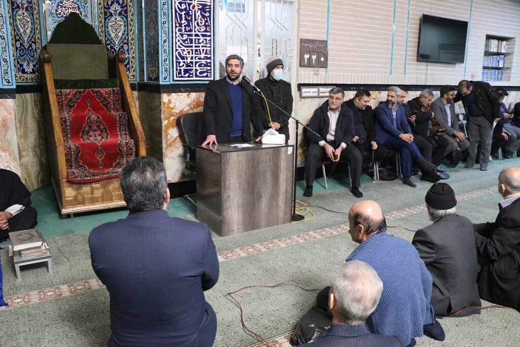 گزارش تصویری | اجرای طرح «گفتمان با مردم» در جنوب غرب تهران | نتیجه دیدار شهردار منطقه ٩ با شهروندان چه بود؟