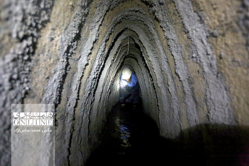 ناجی قناتهای تهران | کار در عمق۱۰۰ متری دل شهر | بر پیکر خشکیده قناتها گریه میکنم