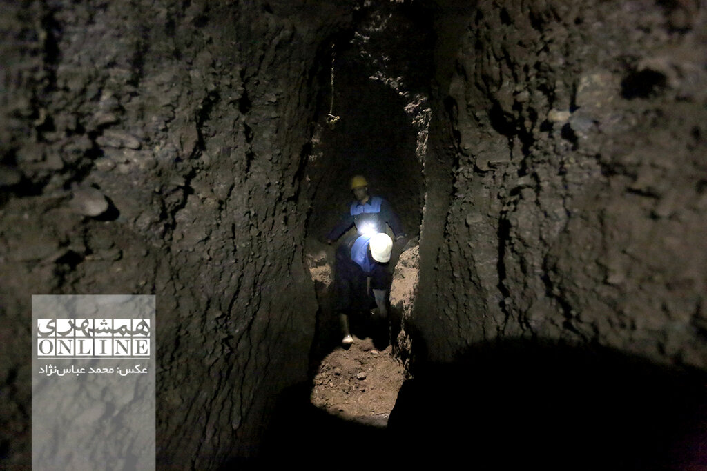 ناجی قناتهای تهران | کار در عمق۱۰۰ متری دل شهر | بر پیکر خشکیده قناتها گریه میکنم