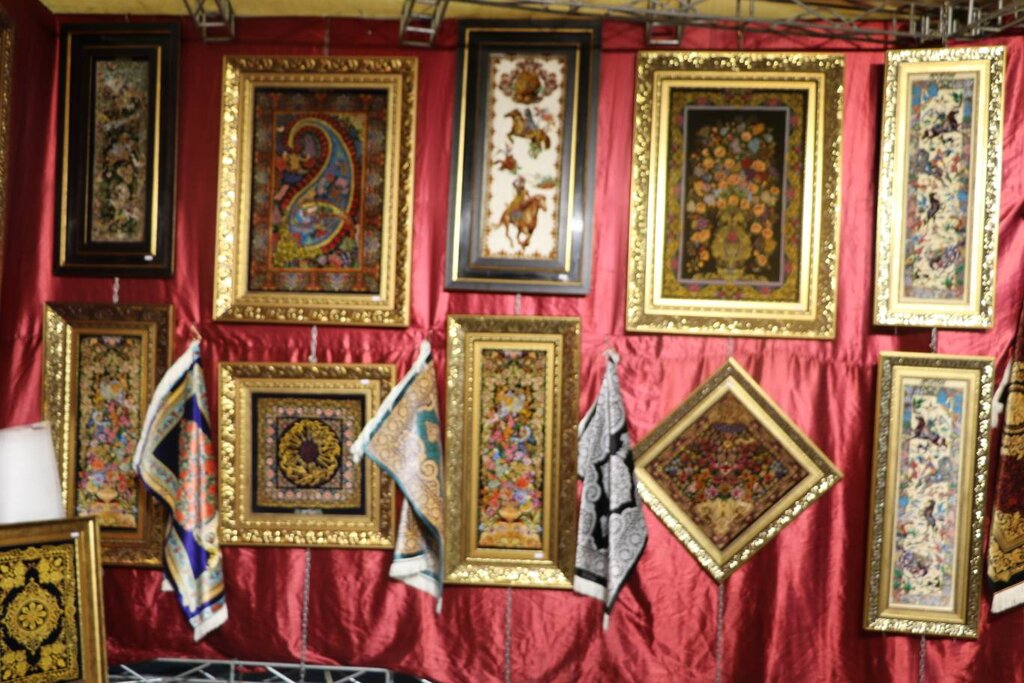 هنر اصیل ایرانی را ببینید | برترین تولیدکنندگان فرش دستبافت در فردوس